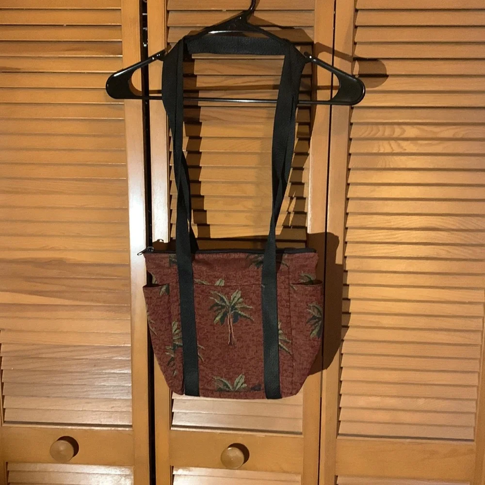 Tropical Shoulder Bag - Picture 2 of 11